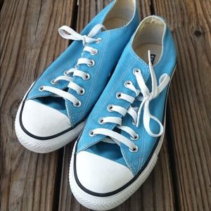 Light Blue Converse Chuck Taylor All Star
