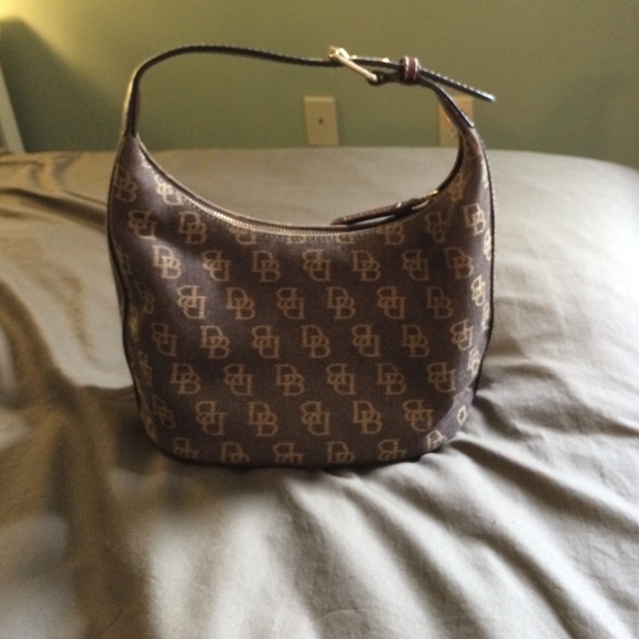 Authentic Dooney and Bourke small bucket bag