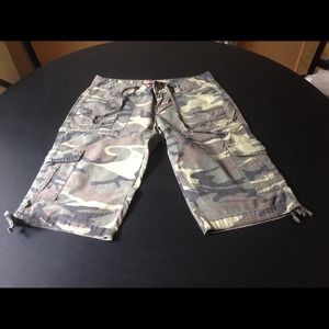 Army Bermuda short