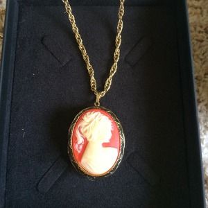28 inch gold chain with large Cameo locket