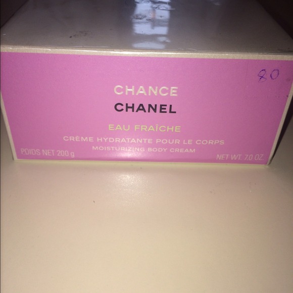 Deal deal !!! Chanel