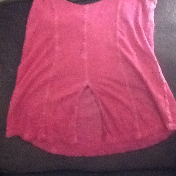 ❌SOLD❌FREE PEOPLE DISTRESSED TANK - Picture 3 of 4