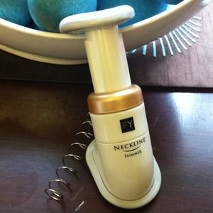 605. PY Neckline Slimmer