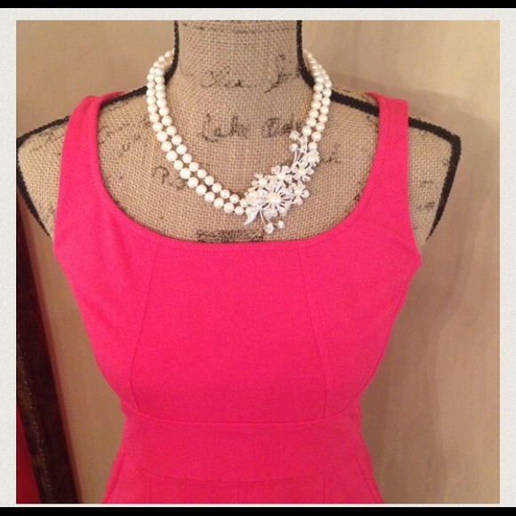 **REDUCED** pearl and broach necklace