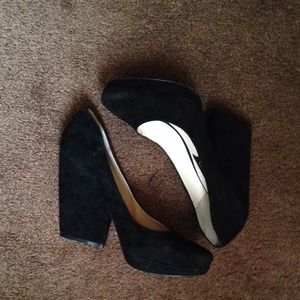 Boutique 9 pumps😄