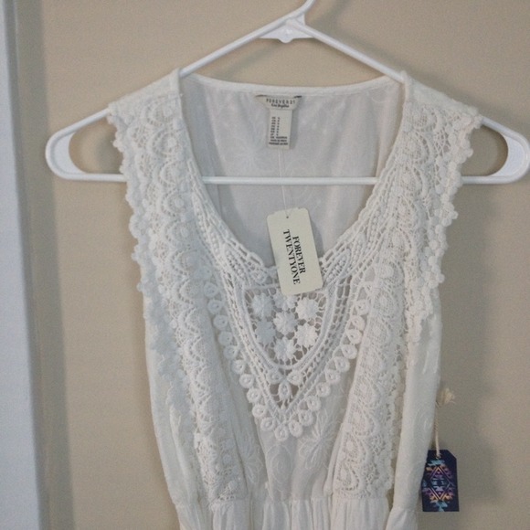 Forever 21 Ivory Lace Dress - Picture 4 of 4