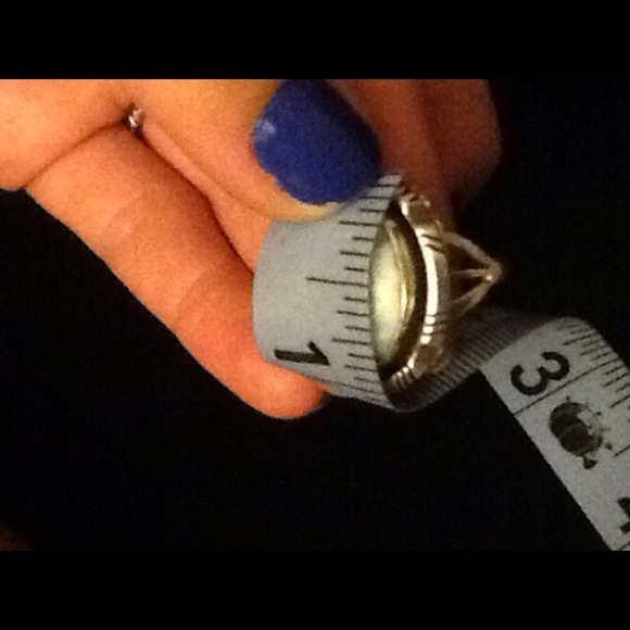 SOLD - Picture 3 of 4