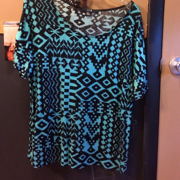 tribal tee