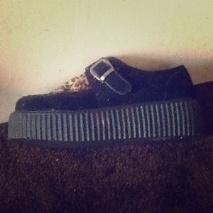 Leopard Print Creeper-Style Shoes