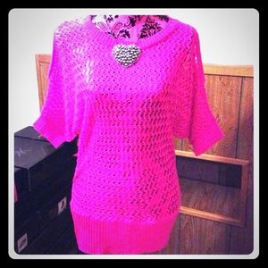 *****SOLD IN BUNDLE*****....Reposhing Knitted top