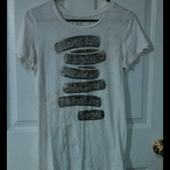 Cream color american eagle top