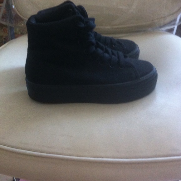 Black platform ankle shoes