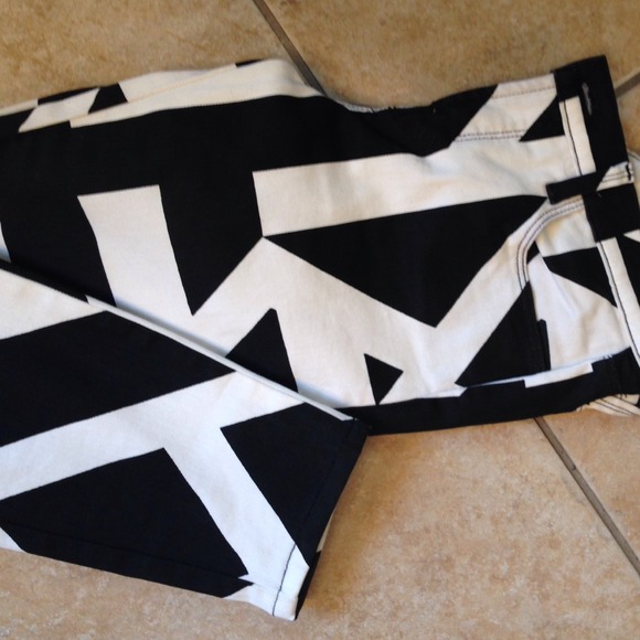 Capri J Brand jeans - Picture 1 of 2