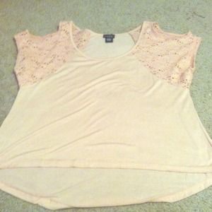 Brand new rue 21 lace sleeve top