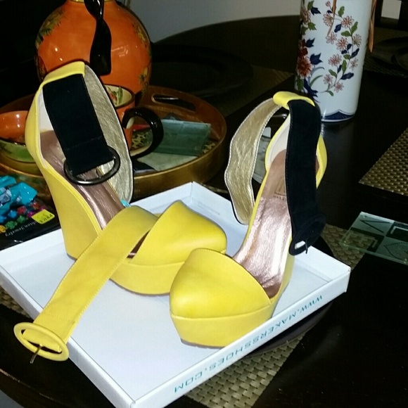 Maker's shoe