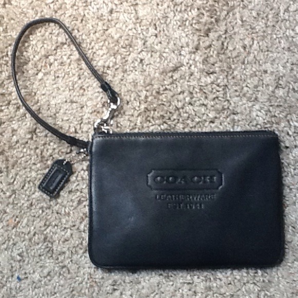 Authentic Coach Leather Wristlet Never Used