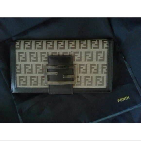❌❌ SOLD - Authentic FENDI Wallet
