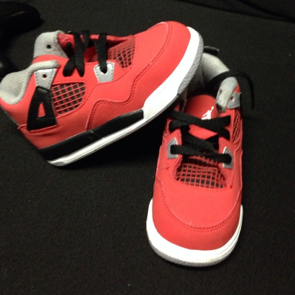 💢SOLD💢Jordan Toro 4s - Picture 4 of 4