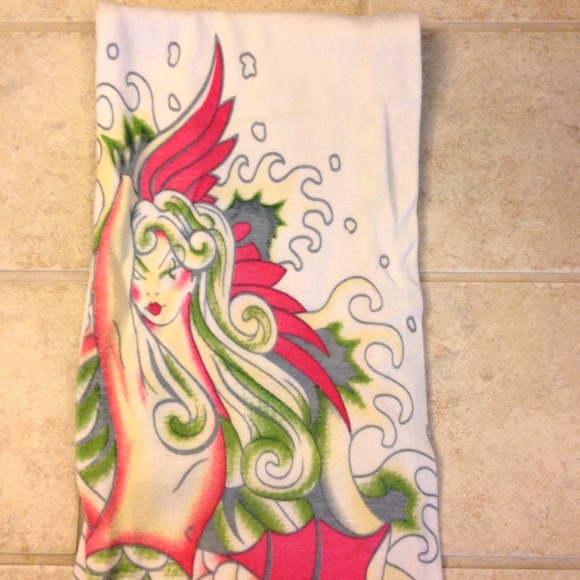 Ed Hardy Long White & Pink Embellished Scarf - Picture 3 of 4