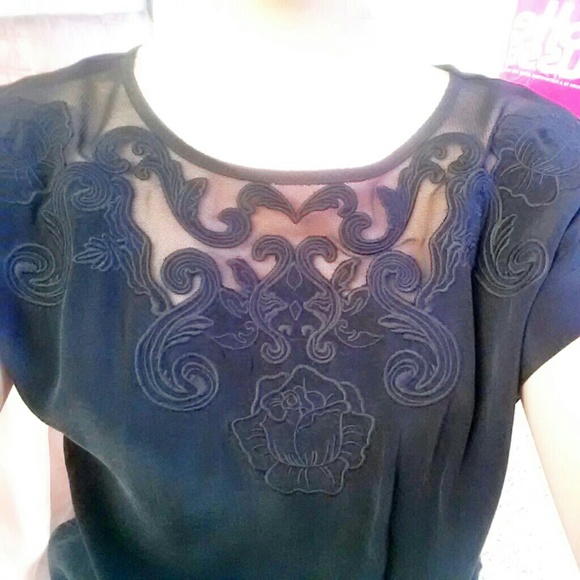 Zara w&b collection black top