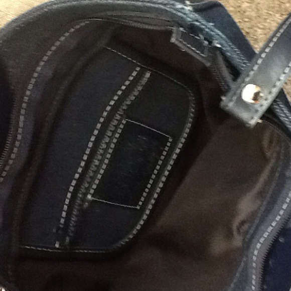 SOLD @pinktoes69 - Picture 3 of 4