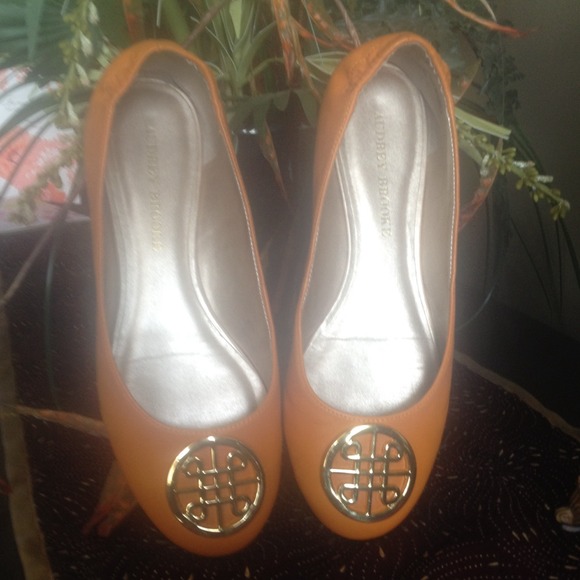 7.5 M Audrey Brooke Orange Ballet Shoe
