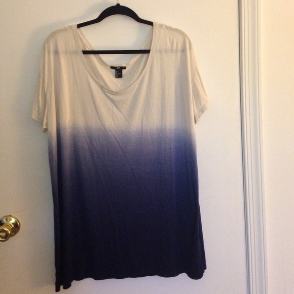 *BUNDLED* H&M Oversized Long T-shirt Size L