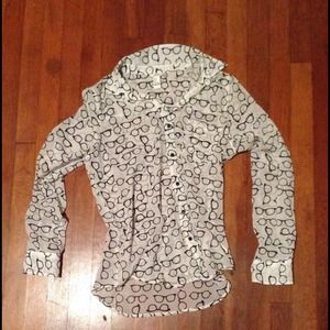 White and black glasses button up