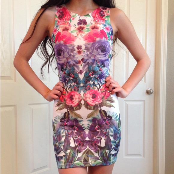 ❌SOLD❌NWT Mirror Bodycon Dress