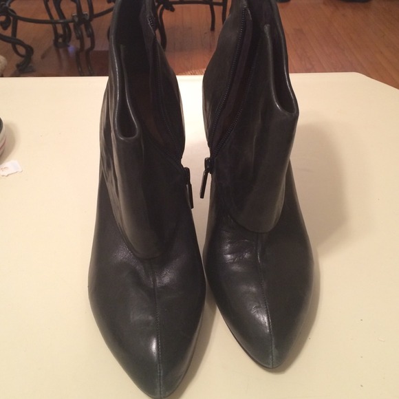 Booties - Picture 3 of 4