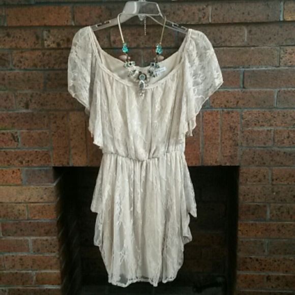 Beige/Nude lace dress