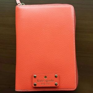 Kate Spade Wellesley Zip around