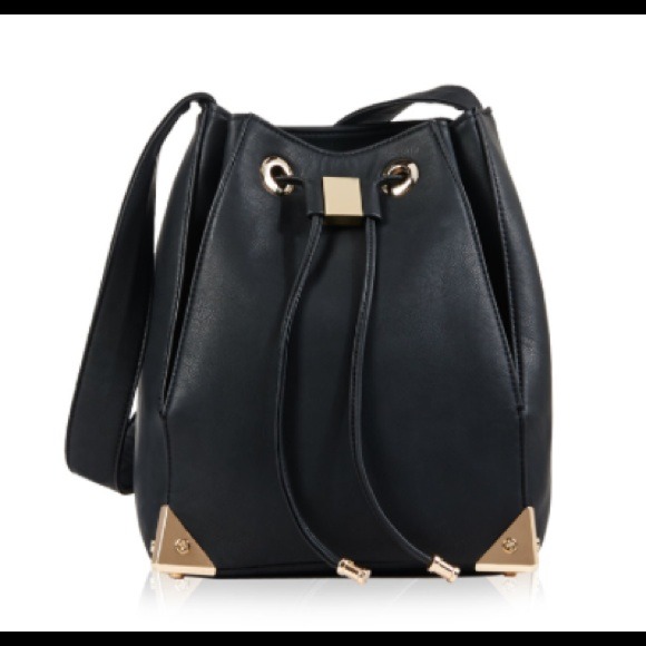 Handbags - Bucket Bag