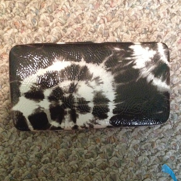 Tie dye wallet