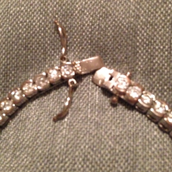 💠Sterling💠CZ💠Tennis💠️Bracelet💠 - Picture 2 of 4