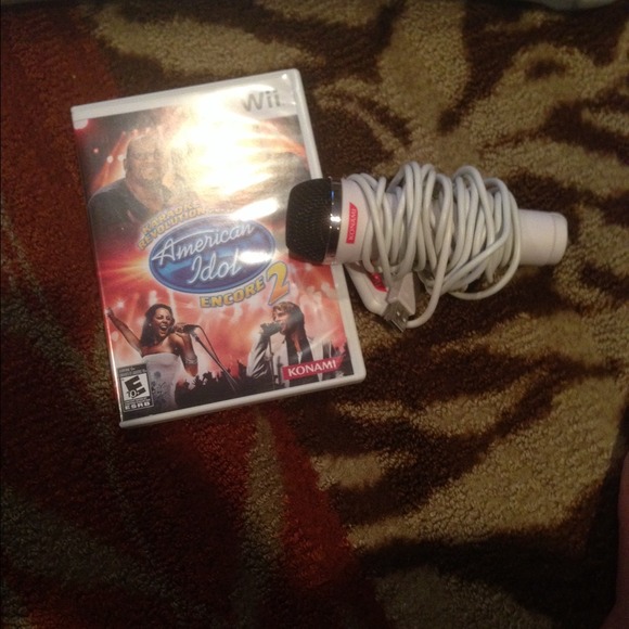 American idol game and mic