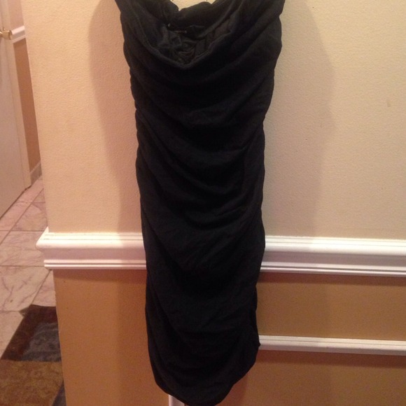 Black party dress,