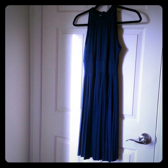 Blue sleeveless dress