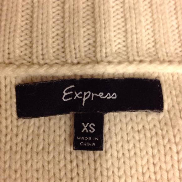 Express cream sweater dress with turtleneck. - Picture 3 of 4