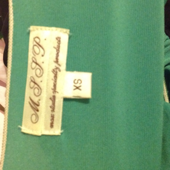 Max studio specialty products green/black dress. - Picture 3 of 4