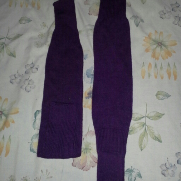Plum leg warmers