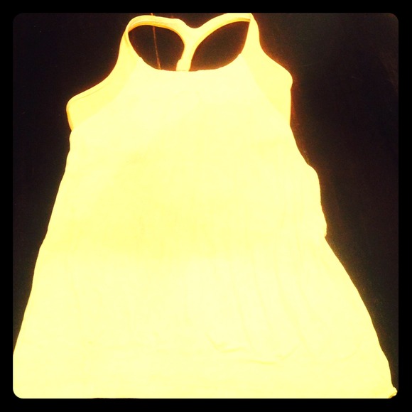 Lululemon, yellow, med support, loose fit Tank