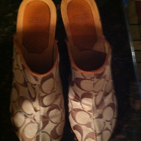 Coach shoes