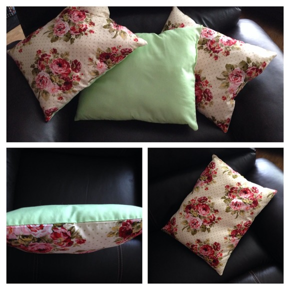 Mint green 2tone throw pillow - Picture 2 of 2