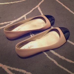 Seychelles round toe flats