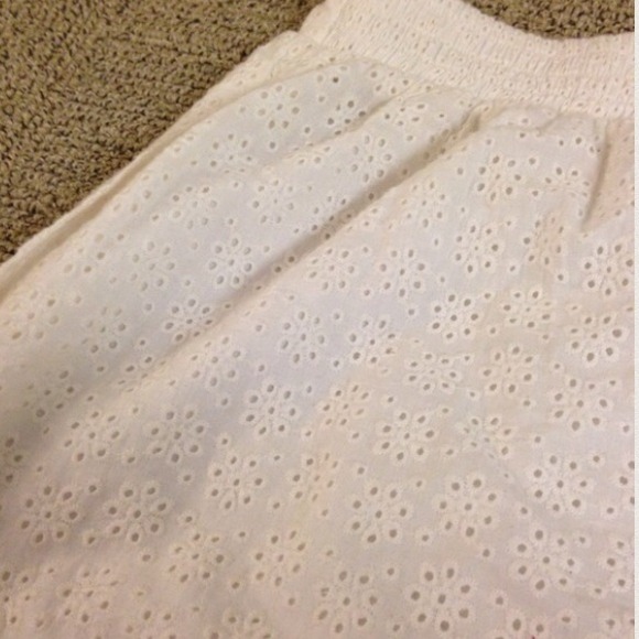 Urban Outfitters white eyelet lace mini skirt
