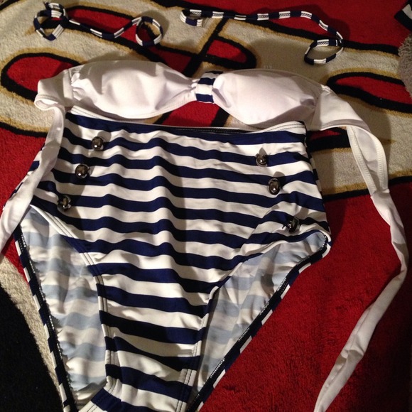 High waisted Pin up swim suit
