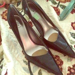 bakers pointy pumps