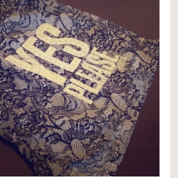 Reposh Victoria's Secret black lace print shorts