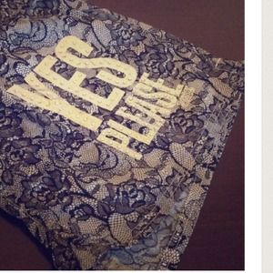 Reposh Victoria's Secret black lace print shorts